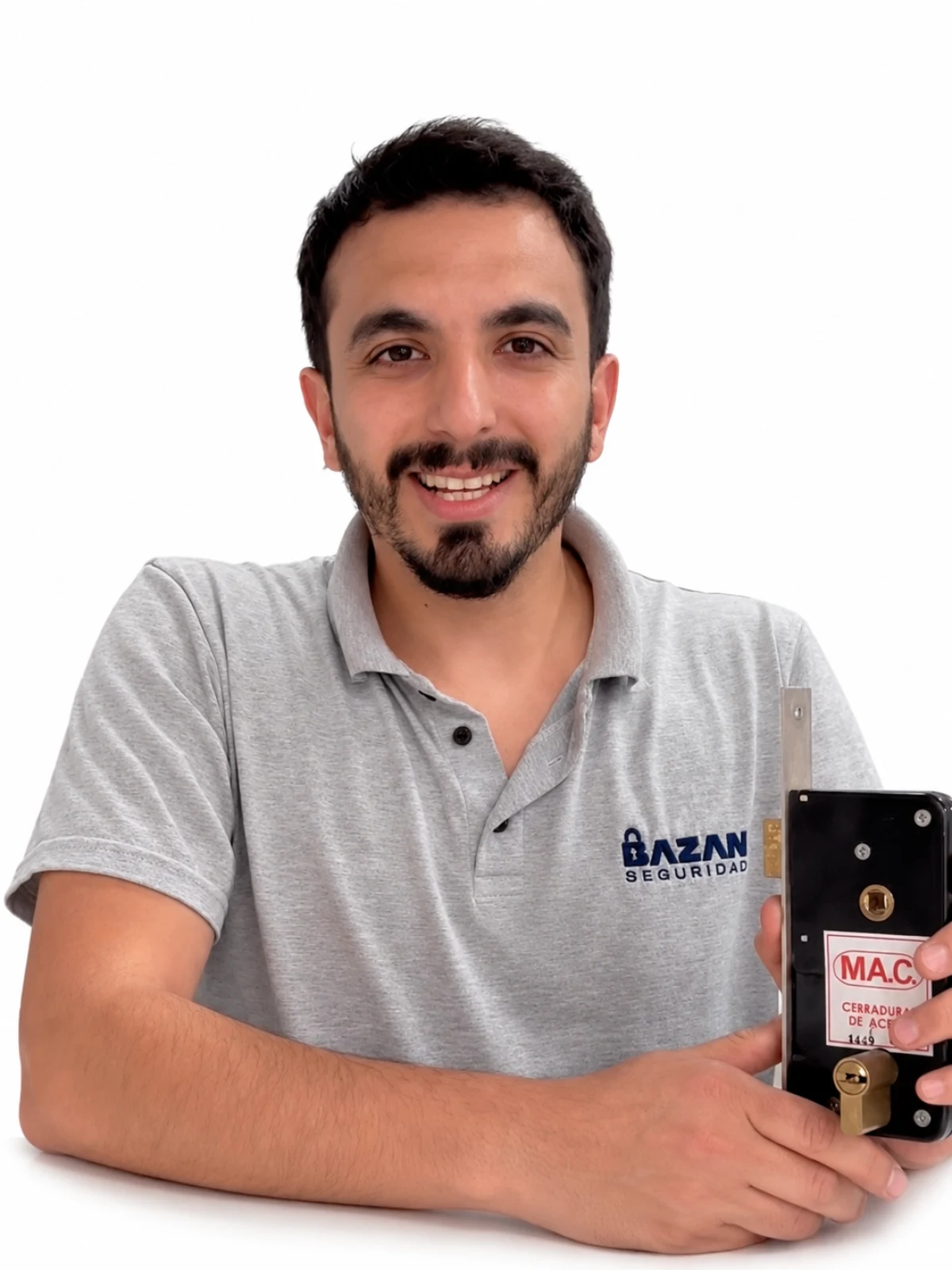 Facundo Bazán, dirección técnica y operativa de Bazán Seguridad
